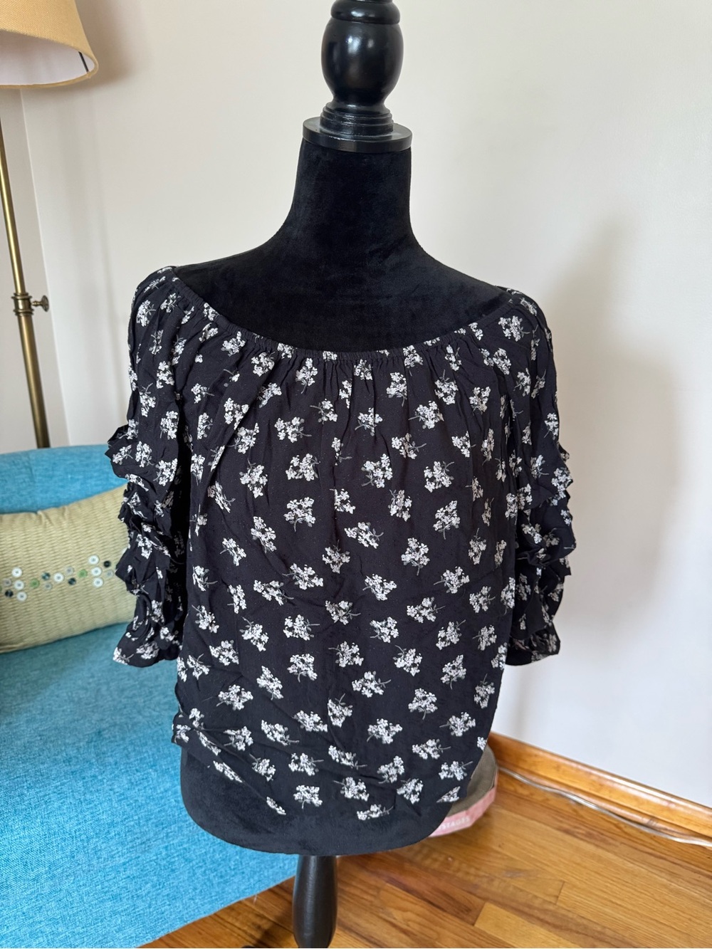 American Eagle Outfitters Black Floral Off-the-Shoulder Ruffle Top
